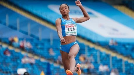 Larissa Iapichino sconfitta di un centimetro alla Diamond League: la gara e il sorpasso al quinto salto