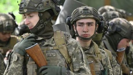 Russland-Ukraine-Krieg: Ukrainer bis zum Alter von 22 Jahren dürfen das Land wieder verlassen