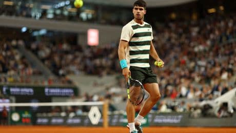 Alcaraz - Sinner: horario y dónde ver la final de Roland Garros 2025 por TV y online