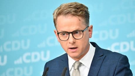 Radikal-Reform - Pensionen zu teuer! CDU will weniger Beamte