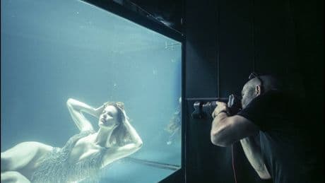 "Sento mia la fluidità dell'acqua. Le indicazioni del fotografo? Poche, ma intense"