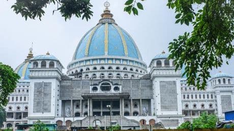 En Inde, la bonne fortune américaine du mégatemple Hare Krishna