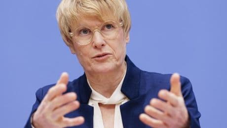 Wirtschaftsweise Grimm warnt vor drastisch steigenden Beitragssätzen bei der Rente