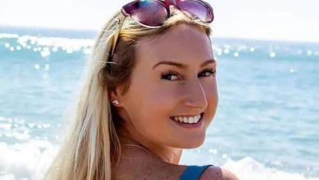 Parents pay tribute to daughter, 30, killed in head-on crash with ambulance