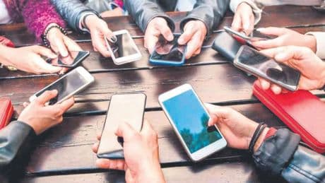 TİMUR SIRT / Milenyum kuşağı akıllı cihazları telefonundan yönetiyor