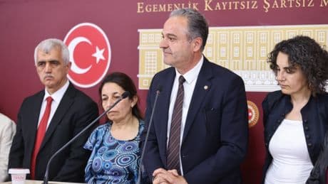 Mecliste tutuklular için adalet çağrısı: “Tutukluluğu cezaya dönüştüren adalet anlayışı iflas etmiştir”