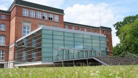 Landtagssitzung in Kiel: Landtag debattiert über Investitionen durch Sondervermögen