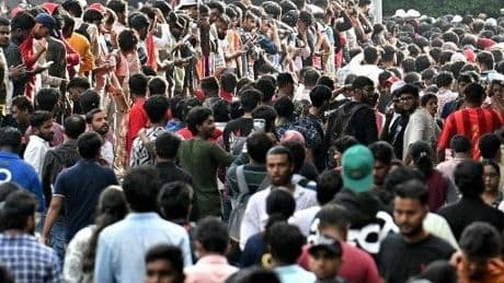 Hindistan'da kriket şampiyonluk kutlamalarında izdiham: Ölü ve yaralılar var