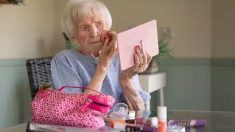 This Morning fans in tears over elderly influencer as they can't believe her real age
