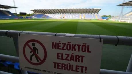 Belarus boss wanted Scotland fans at 'abnormal' World Cup qualifier Tartan Army are locked out of