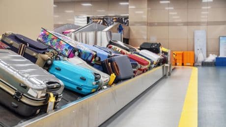 ¿Qué hacer si el aeropuerto o la aerolínea pierden tu equipaje estas vacaciones?