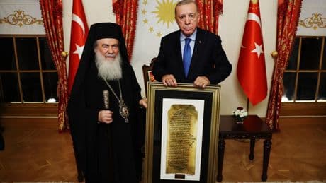 Cumhurbaşkanı Erdoğan, Kudüs Rum Ortadoks Patriği'ni kabul etti