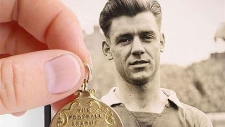 Very rare Chelsea title medal on sale at auction and is expected to raise five-figure sum