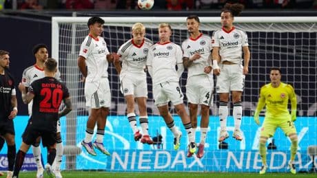 Bundesliga: "Sehr froh": Bayer schlägt Frankfurt bei Hjulmand-Debüt
