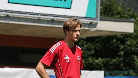 Noch kein Jander-Abschied... - ...aber Klose droht ein Sechser-Problem