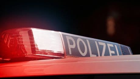 Deidesheim - Tank leer: Fahrer lässt Auto stehen