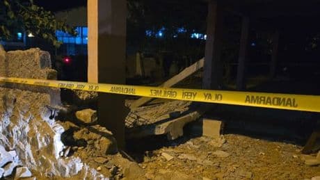 Balkon çöktü! 5 yaralı
