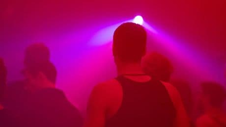 Lockdown-Folgen und gestiegene Preise: Den Clubs gehen die Besucher aus
