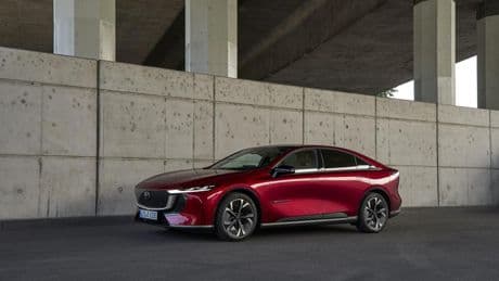 Mazda6e: la berlina eléctrica rival del Tesla Model 3 con hasta 552 km de autonomía