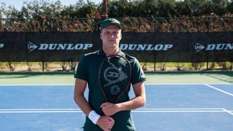 Dunlop Releasing Retro-Inspired Racket Design And New CX 200 Model