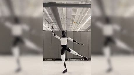 Le robot Optimus de Tesla danse désormais comme un humain