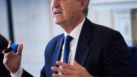 González-Bueno: "El BBVA tiene sólo dos opciones: o mejorar la oferta, o desistir"