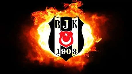Beşiktaş 12 oyuncuyla sözleşme imzaladı