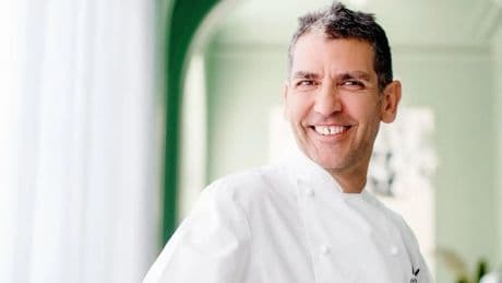 La odisea que vivió el chef Paco Roncero cocinando para Elton John: &quot;Buscando bogavantes por todos lados&quot;