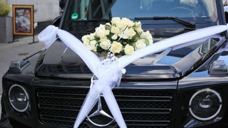 Bis zu 20 Fahrzeuge - Syrischer Hochzeitskorso blockiert Bundesstraße