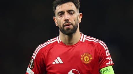 Saudis ‘prepared to pay British record transfer fee to sign Bruno Fernandes from Man Utd with star sent offer’