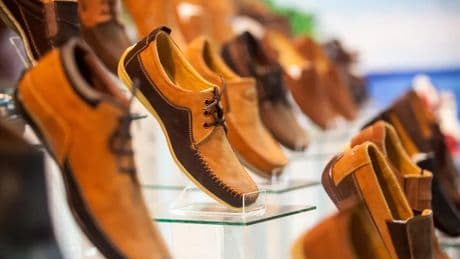 Shoe chain to shut branch within WEEKS after 113 years as closing down sale launched