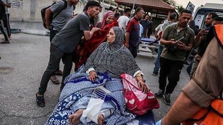 İsrail son bir haftada Gazze'de 10 hastane ve kliniği hedef aldı