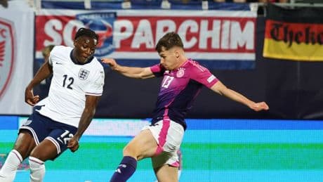 Startelfeinsatz bei U21-EM: Gladbachs Ullrich überzeugt gegen England hinten und vorne