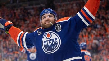 Stanley-Cup-Finals: Oilers gewinnen durch Draisaitl-Doppelpack zum Auftakt
