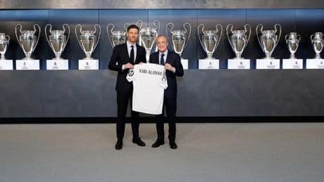 Xabi Alonso asume el legado de Ancelotti: «Sin su maestría no estaría aquí»