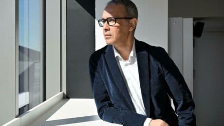 Kamel Daoud visé par des mandats d’arrêts internationaux émis d’Alger