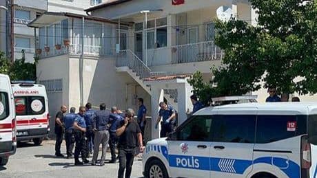76 yaşındaki adam dehşet saçtı! Üvey kızını tüfekle vurup intihar etti