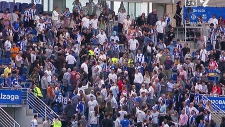 Se detiene el Alavés-Atlético por la indisposición de un espectador
