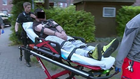 Zugriff in Rostock - Er ging mit einer Machete zur Ex