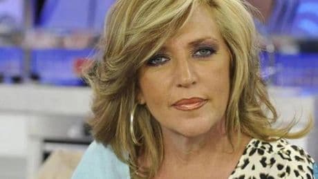 Lydia Lozano destrozada por la muerte de su madre, Sol Hernández, días antes del estreno de su nuevo programa en TVE