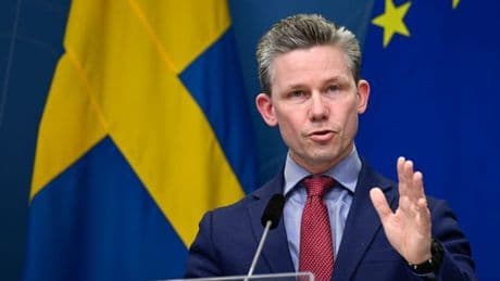 Ukraine-Krieg: Skandinavien stellt eine halbe Milliarde für US-Waffen