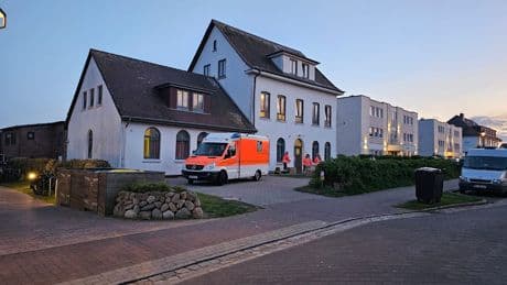 Erbrechen, Durchfall, Fieber - 14 Schüler auf Sylt erkrankt und in  Quarantäne