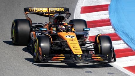 Verstappen vijfde in derde vrije training GP Spanje, Piastri veel sneller dan de rest