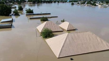 Las inundaciones causan más de un centenar de muertos en una aldea del oeste de Nigeria