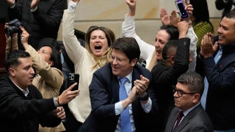 Colombian senator and would-be presidential candidate is shot and wounded at Bogota campaign rally
