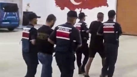Mersin'de ormanı yakan 2 kişi tutuklandı