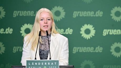»ACAB« | Grüne Jugend: Der flotte Pullover der Jette Nietzard