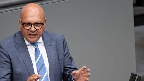 „Es geht um die Akzeptanz des Verfassungsgerichtes in weiten Teilen der Bevölkerung“
