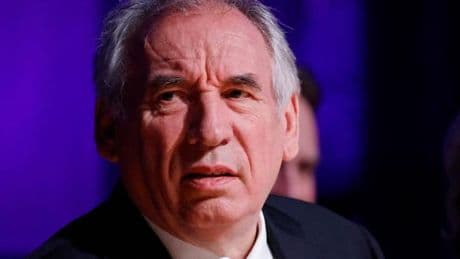 François Bayrou annonce la création d’une « cellule d’accompagnement » pour aider les collectivités territoriales peinant à s’assurer