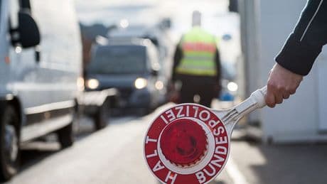 „Eine Grenze überschritten“ - Union wirft Pro Asyl illegale Schlepperei vor
